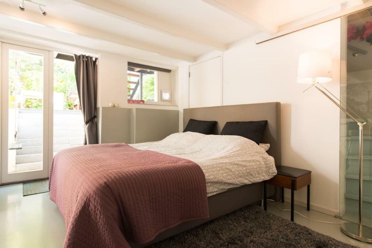 Quiet Apartment For 4 At Park In Center Amsterdam Exterior photo